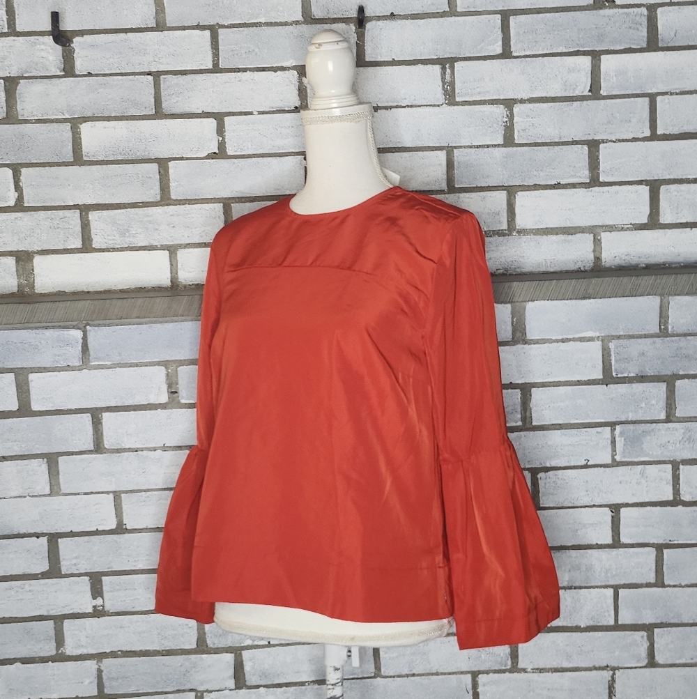 • NWT Free Assembly Women's Size XS  Long Bell Sleeves Blouse Top Red New